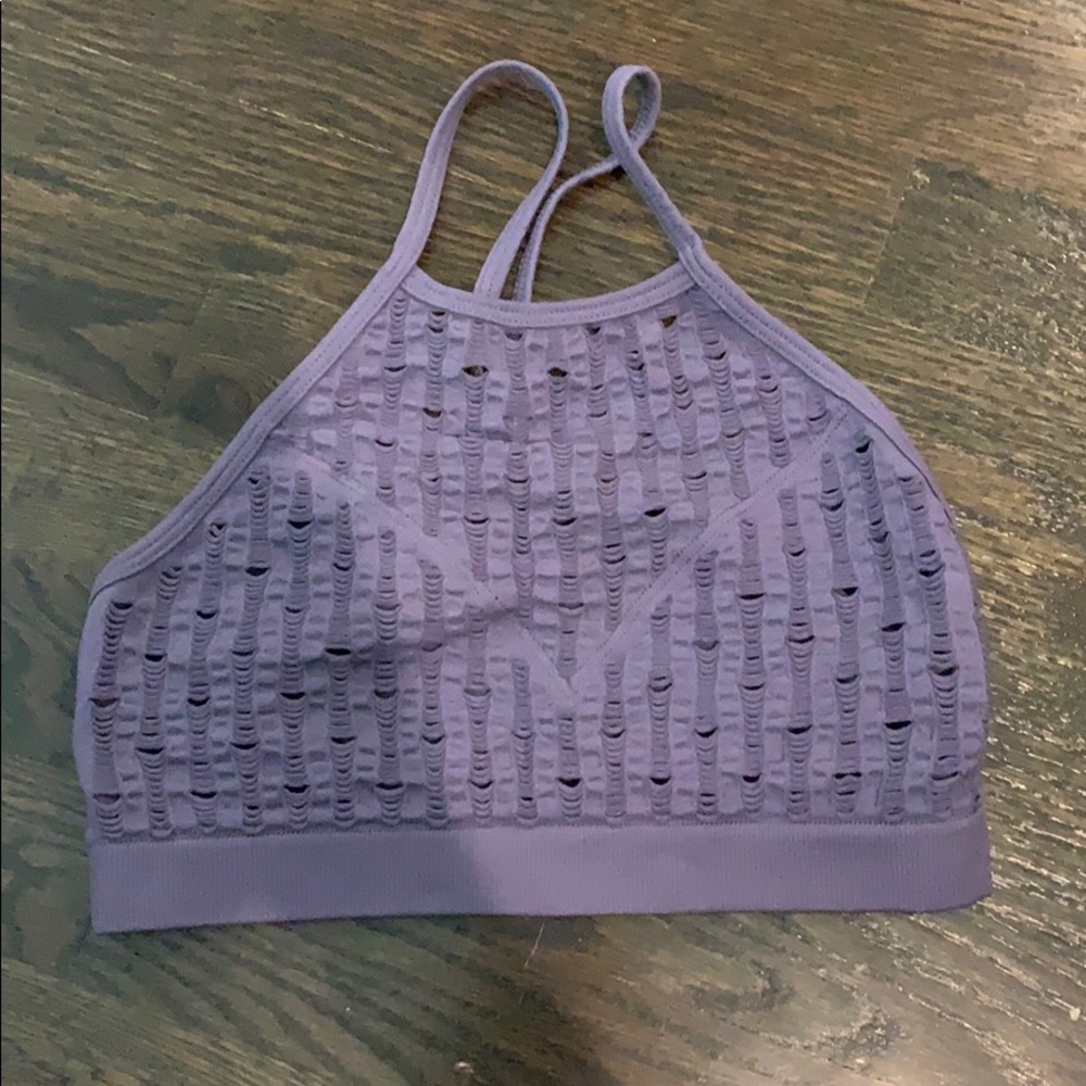 high neck crop sport bra